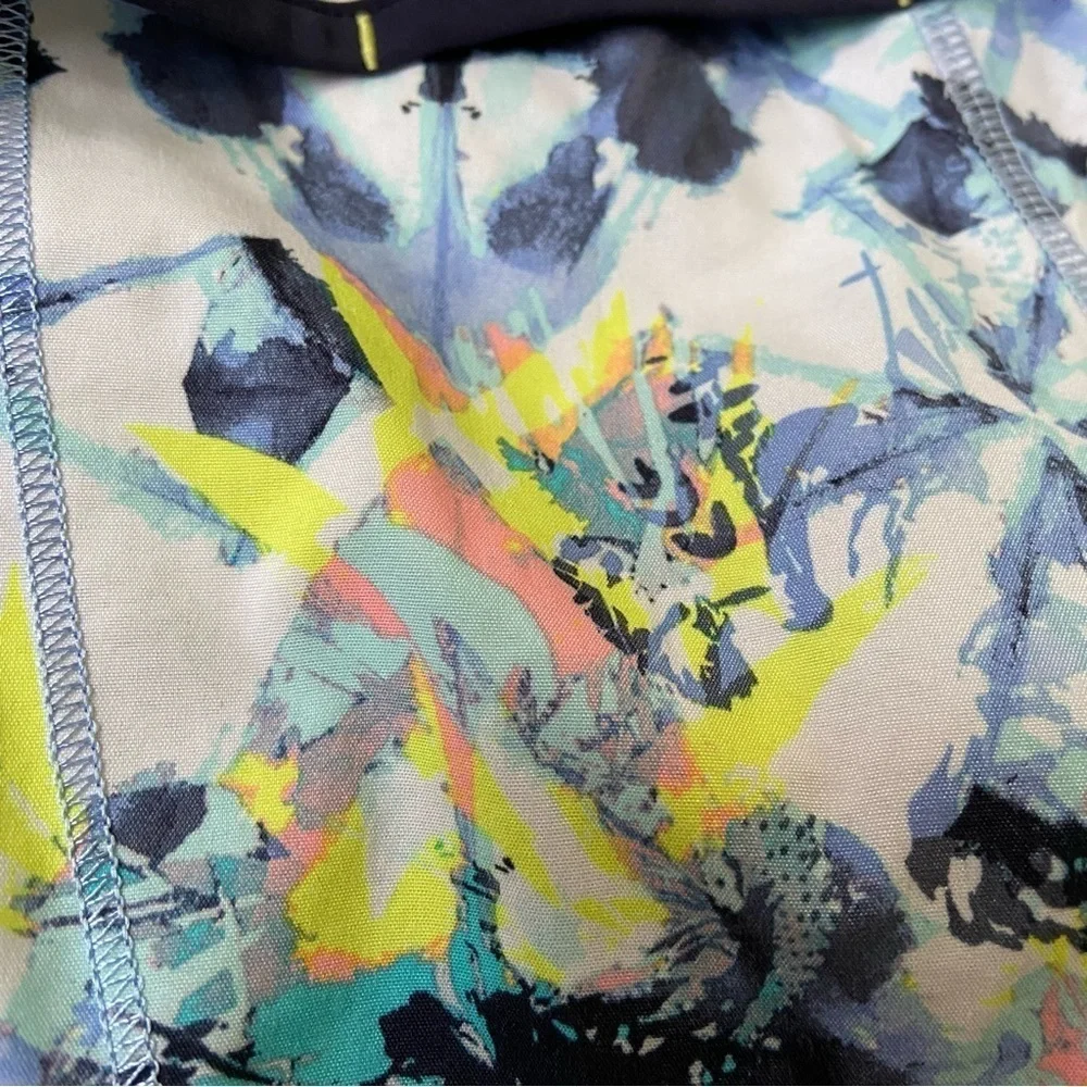 Girls Ivivva speedy short shibori floral deep indigo hydrangea blue/deep indigo